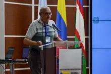 Semana de Actualización Docente cierra con éxito: ENDES 2025 impulsa la transformación digital y la internacionalización en la educación superior