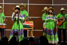 Petronio en las Universidades, un encuentro con las raíces del Pacífico en la Escuela Nacional del Deporte