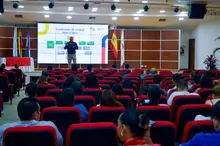 Exitosa Semana de Actualización Docente 2025-II