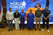 La Escuela Nacional del Deporte recibió la visita de World Coaches para fortalecer el fútbol como herramienta de desarrollo social