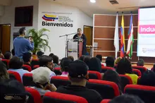 La Escuela Nacional del Deporte recibió la visita de World Coaches para fortalecer el fútbol como herramienta de desarrollo social