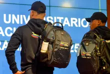 Rectora de la IUEND, entregó la bandera institucional a la delegación que participará en los Juegos Universitarios Nacionales ASCUN 2025