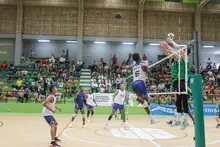 Equipos  de conjunto masculino de la IUEND avanzan a la final en los Juegos Universitarios