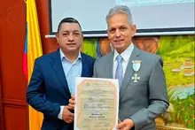 Asamblea Departamental del Valle del Cauca otorg&oacute; la Orden Independencia Vallecaucana al egresado Reinaldo Rueda Rivera