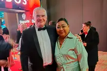 La rectora Patricia Mart&iacute;nez entreg&oacute; el Altius de Oro &ndash; Promesa del A&ntilde;o en la 13.&ordf; edici&oacute;n de los Premios 