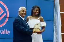 ACORD Valle del Cauca entreg&oacute; la Medalla al M&eacute;rito &lsquo;Armando Boh&oacute;rquez Penagos&rsquo; a la rectora Patricia Mart&iacute;nez