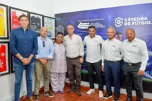 La Escuela Nacional del Deporte escribe un nuevo cap&iacute;tulo para el licenciamiento de entrenadores con la CONMEBOL 