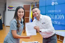 Estudiantes de Fisioterapia y Terapia Ocupacional inician sus pr&aacute;cticas con ceremonia de imposici&oacute;n de gafetes