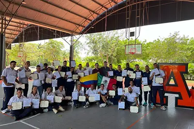 Estudiantes de la IUEND Participan en Seminario Internacional sobre Análisis del Rendimiento Deportivo en México