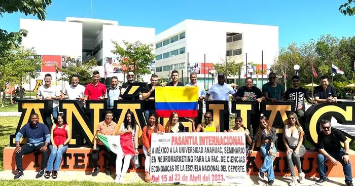 Estudiantes de la Facultad de Ciencias Económicas y de la Administración, realizaron Misión Académica en la Universidad de Anahuac, Cancún