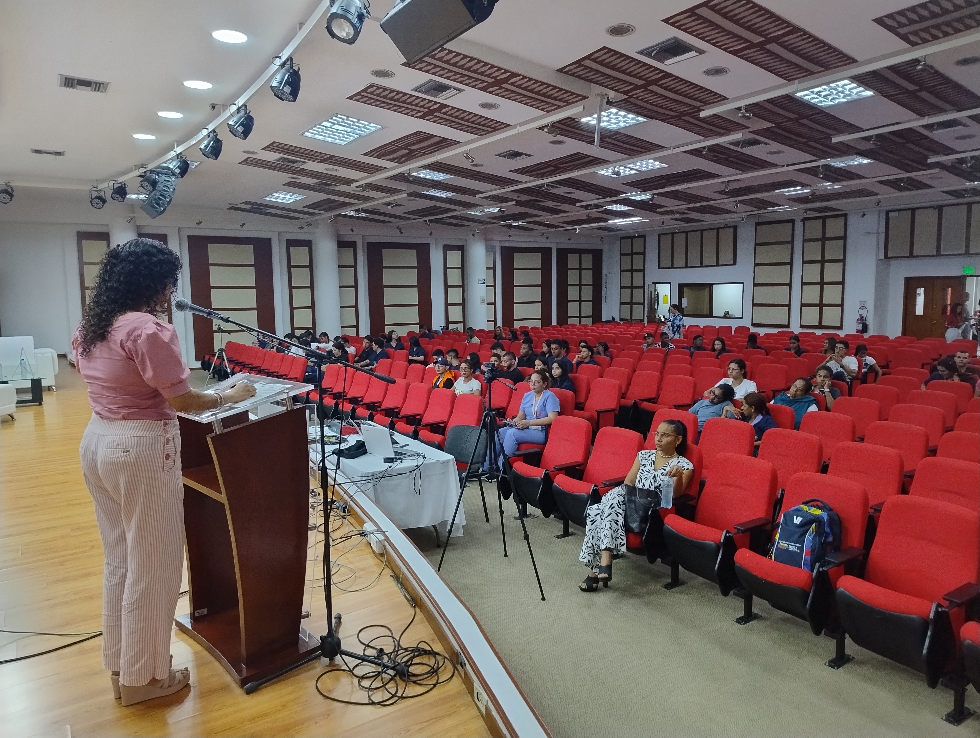 Actividad física y sedentarismo  en poblaciones pediátricas1